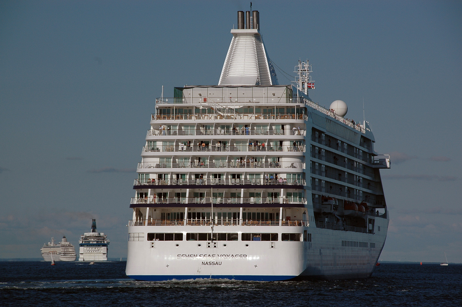 seven-seas-voyager5