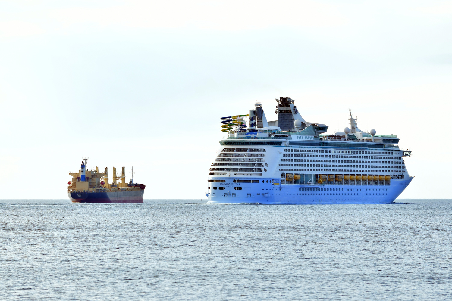 voyager-of-the-seas4